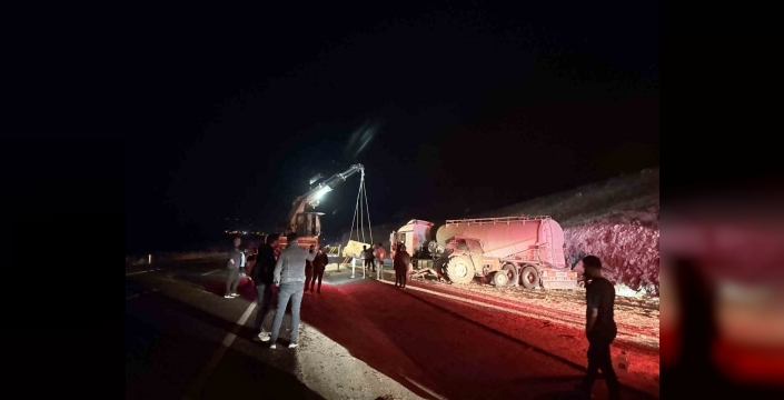 Iğdır-Doğubayazıt karayolunda trafik kazası: 3 yaralı