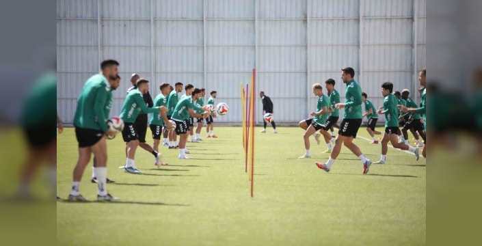 Konyaspor Teknik Direktörü Uçar: Başakşehir maçıyla telafi peşindeyiz