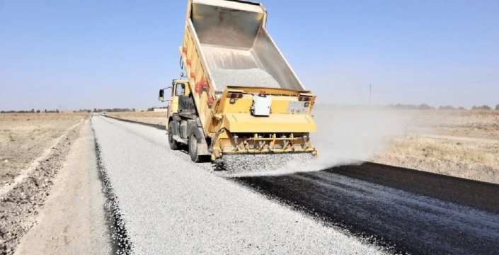 Kurşunlu-Ladik yolu asfalt çalışmaları nedeniyle trafiğe kapatıldı