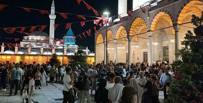 Mevlid Kandili dualarla idrak edildi