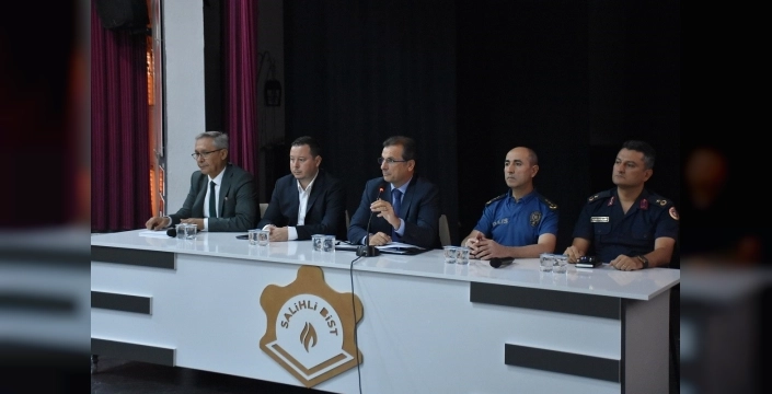 Salihli'de eğitim güvenliği için toplantı