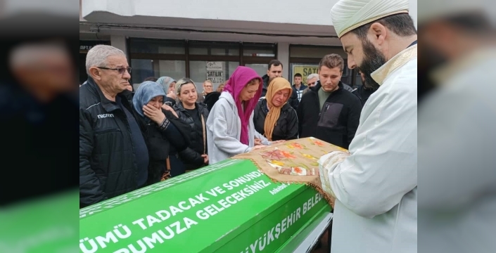 Samsun'da yolun karşısına geçerken kamyon çarpması sonucu hayatını kaybeden iki kız çocuğu için helallik alındı