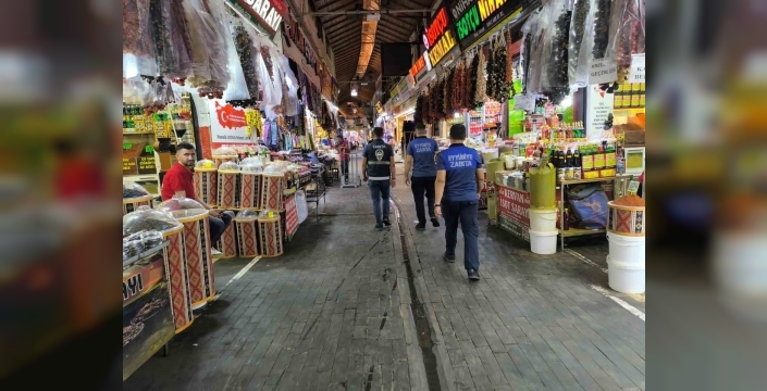 Şanlıurfa'da 500 litre sağlıksız süt ürünü imha edildi