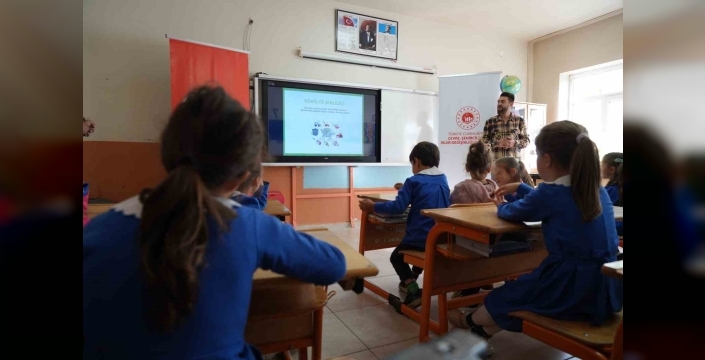 Bayburt'ta minik öğrencilere Sıfır Atık bilinci aşılanıyor