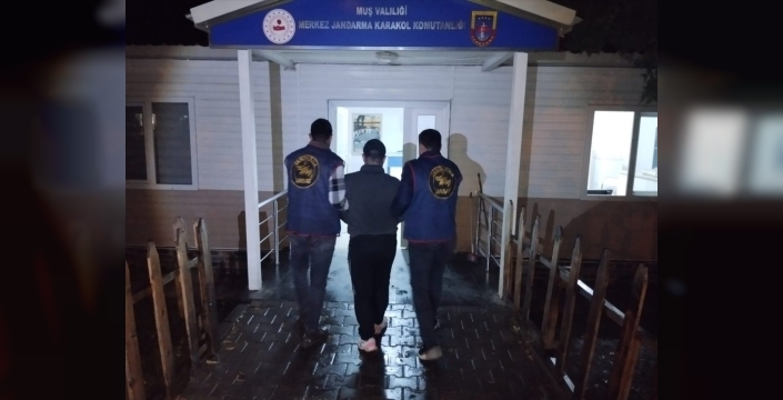Muş'ta 17 yıl hapis cezası bulunan hükümlü, metruk binada yakalandı