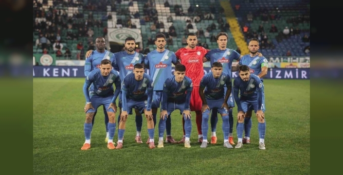 Rizespor - Başakşehir maçı: İlk yarı golsüz sona erdi
