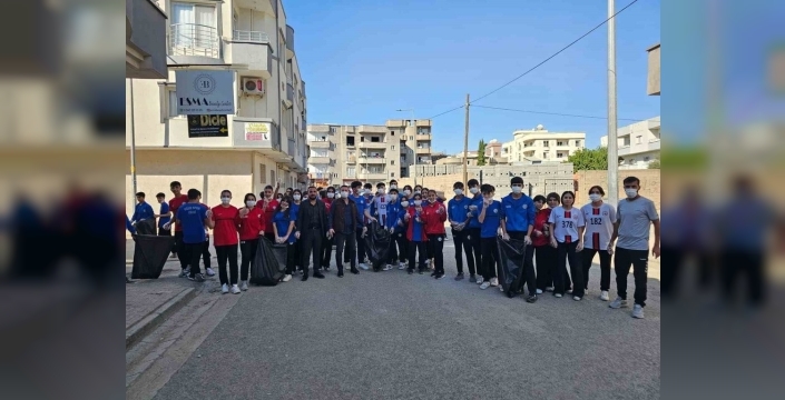Cizredeki spor lisesi öğrencileri çevre temizliğiyle örnek oldu