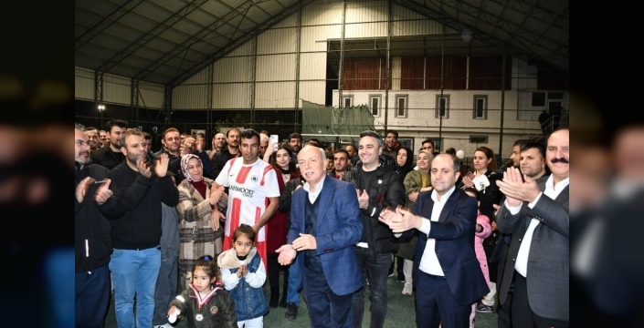 Confy tekrar şampiyonlukla coşuyor: 9. Altunkaya turnuvasında büyük galibiyet!