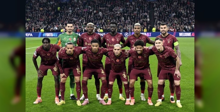 Galatasaray, Ajax'ı deplasmanda yenen ilk Türk takımı olmayı başardı