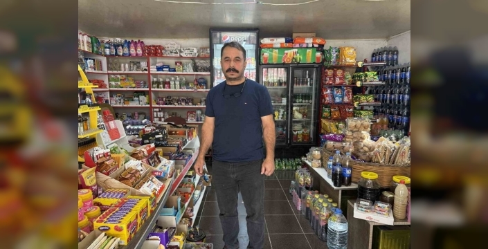 Hatayda depremzedelere umut eli: 80 bin TLlik borç defteri yandı