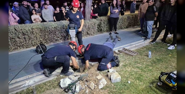 İtfaiyeden kahraman kurtarışlar: Beş gündür kayıp köpek ve dumandan etkilenen kediler güvenle kurtarıldı!