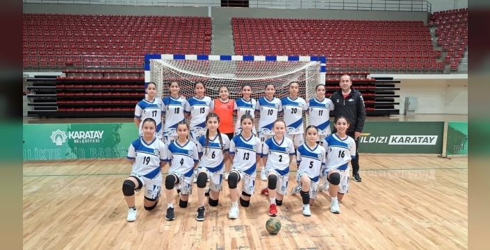 Kayseri'nin minik hentbol yıldızları Konya'da coşku dolu bir ikincilik yaşadı!