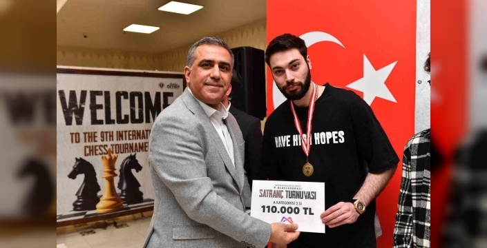 Mersin'deki 9. uluslararası satranç turnuvası'nda ödüller dağıtıldı!