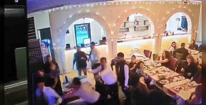 Şok edici saldırı: Ankara'daki eğlence mekanına silahlı saldırı anları kaydedildi!