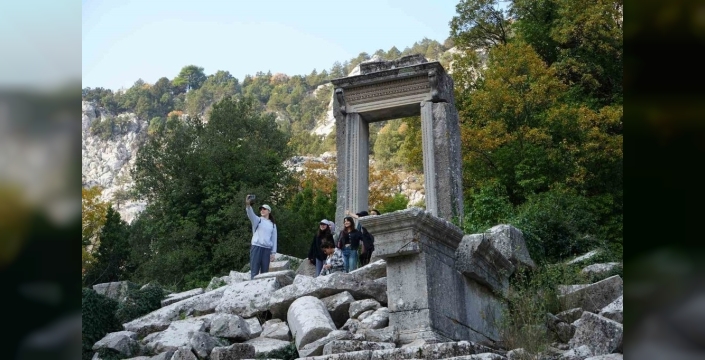 Termessos'ta tarih fısıldayan kazılarda şaşırtan buluntular!
