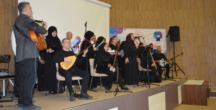 TRSM danışanlarından türkü ziyafeti