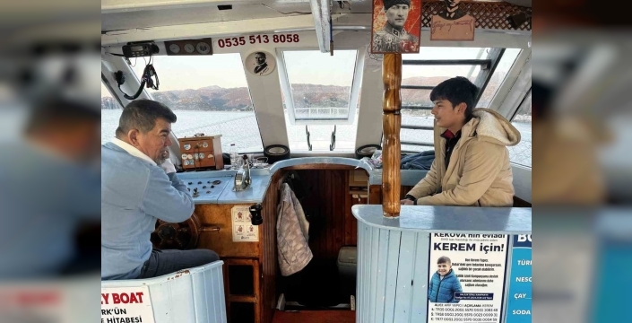 Deniz yoluyla eğitime ulaşan tek öğrenci: Kaleköy'den umut yolculuğu