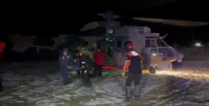 Hasan Dağı’nda korku dolu saatler! Mahsur kalan öğrenciler helikopterle kurtarıldı