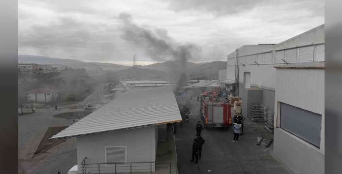 Kırıkkale OSB'de İkinci Yangın: Aküler Alev Aldı, Ekipler Müdahale Etti
