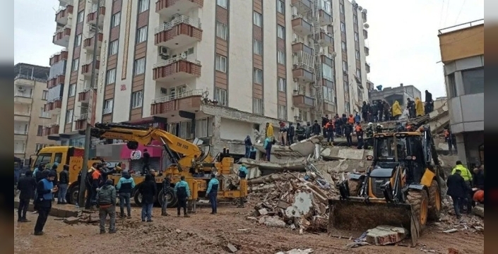 Depremde 51 can alan Furkan Apartmanı davasında şok erteleme!