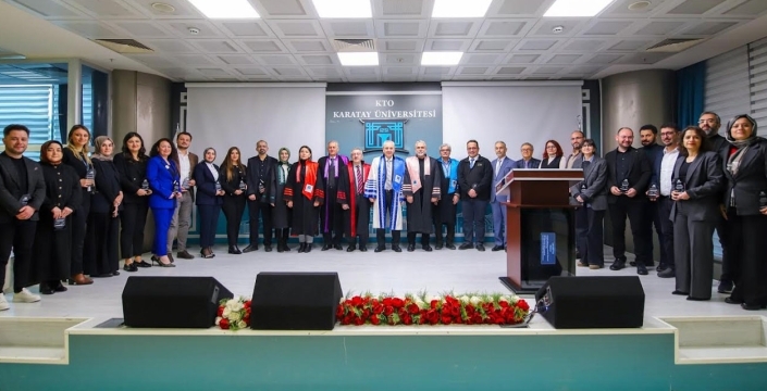 KTO Karatay Üniversitesi’nde başarılı akademisyenlere ödül