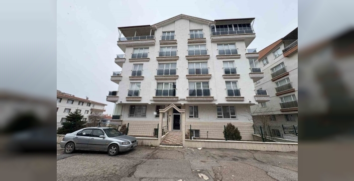 Su kesintisi kurbanları: Ankara'da apartman sakinleri kendi elleriyle inşa etmeye çalıştıkları depoda kimyasal zehirlenmesi yaşadı