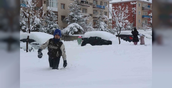 Erzincan’da kar tatili uzadı: Okullar bir gün daha kapalı kalacak!