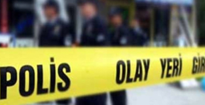 Kırmızı ışıkta dehşet! Alkollü sürücü 2 kişiyi yaraladı