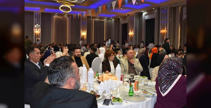 Bakan Göktaş'tan güçlü mesaj: 'Bizler her zaman millet için hizmeti öncelikli tutan bir davanın mensuplarıyız