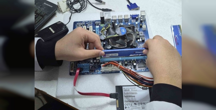 Dijitalleşen iş dünyası meslek lisesi mezunlarını arıyor