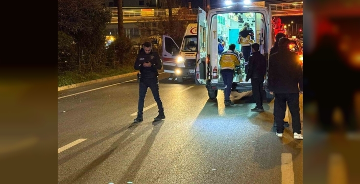 Gazipaşa'da takla atan otomobilde 4 kişi yaralandı