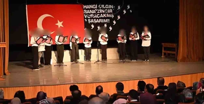 Karaman’da tartışmalı tören: İstiklal Marşı arapça okundu, soruşturma başlatıldı