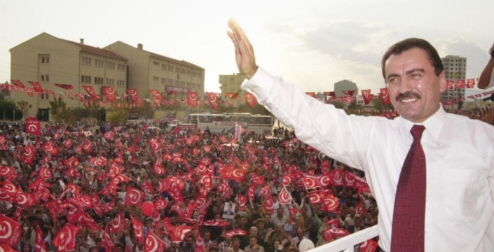 Muhsin Yazıcıoğlu vefatının 17. yılında anılıyor