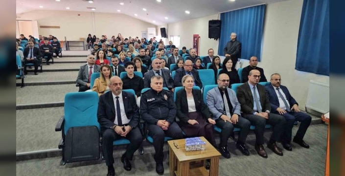 Nazilli'de ödül töreni: Başarılı okullar ödüllendirildi