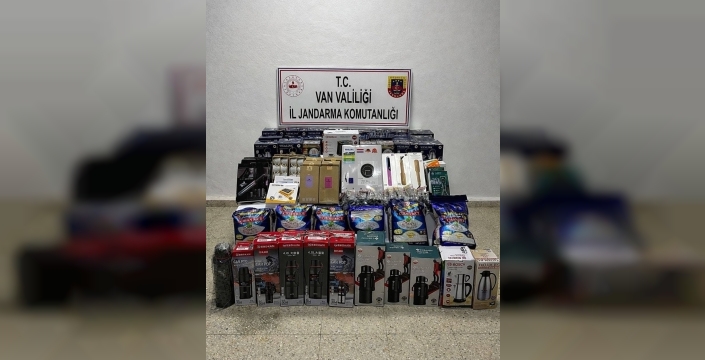 Van'da nefes kesen operasyon: Gümrük kaçağı dev sevkiyat yakalandı!