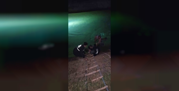 Adana'da korkunç kaza: Sulama kanalına düşen otomobilde bir kişi hayatını kaybetti