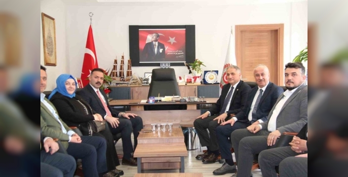 AK Parti heyeti, Zonguldak'ta Karaveli'yi ziyaret etti