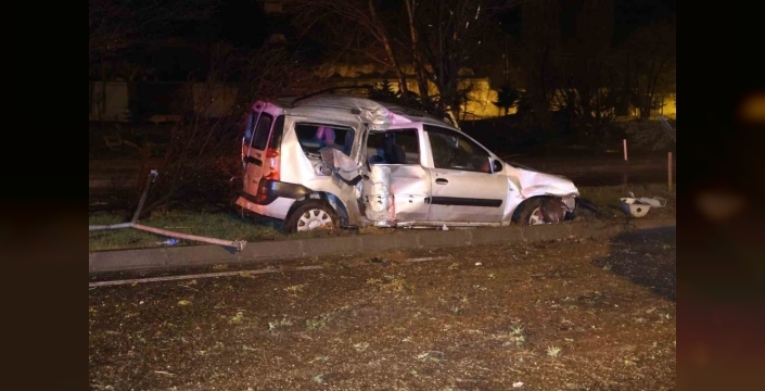 Alkollü sürücü, kazadan sonra çalılıklara saklandı: 'Gelirsem başım belaya girer