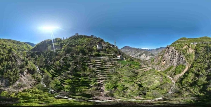 Artvin'de 60 yıllık miras, taş duvarlarla gelecek nesillere taşınıyor