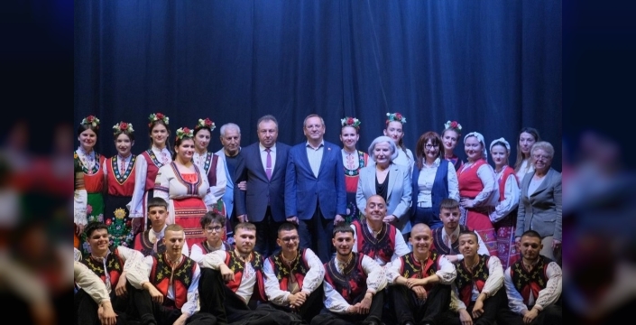 Ayvalık, Shumen'den gelen sanatçılarla sınırları aştı