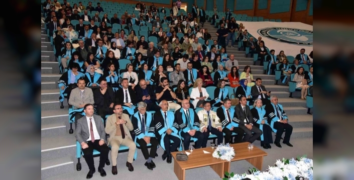 Balıkesir Üniversitesi'nde 147 akademisyene atama ve yükselme töreni