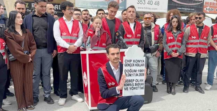 CHP Konya’da yönetim krizi: Gençler ayakta!