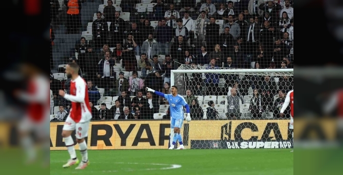 Devis Vasquez, Beşiktaş formasındaki ilk maçında kalesini devraldı: Gol yemeden tamamladı