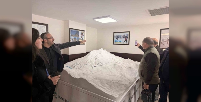 Erciyes, Rus ve Türkmen iş insanlarını büyüledi: Yatırım fırsatları masada!