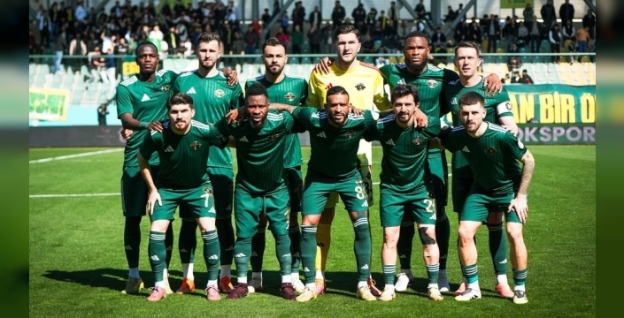 Esenler Erokspor, Keçiörengücü'nü devirerek zirveye bir adım daha yaklaştı!