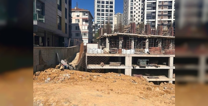 Fenerbahçe Şükrü Saracoğlu Stadı yakınlarında yürekleri ağza getiren çökme!