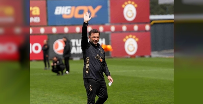 Galatasaray'dan taraftara coşkulu sürpriz: Kemerburgaz'da açık antrenman şöleni!