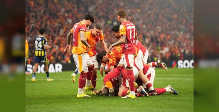 Galatasaray, ezeli rakibi Fenerbahçe'yi RAMS Park'ta 2 maç aradan sonra devirmeyi başardı
