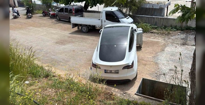 Gazipaşa'da korkutan trafik kazası: 3 yaralı