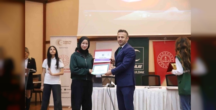 Geleceğin teminatı öğrenciler, sağlıklı bir yaşam için yarıştı; Zonguldak'ta ödüller sahiplerini buldu